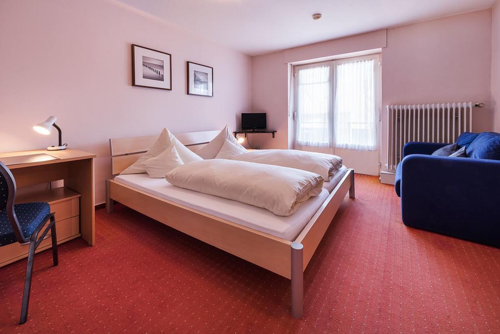 Hotel Rave Velen Eksteriør bilde