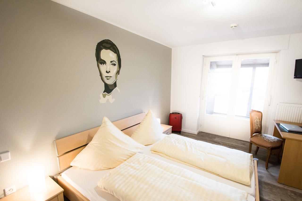 Hotel Rave Velen Eksteriør bilde